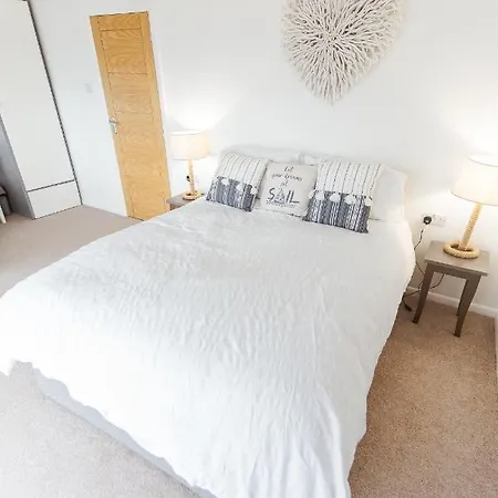 Watersedge Retreat, Views, Sunsets, Dogs Welcome Tatil Evi