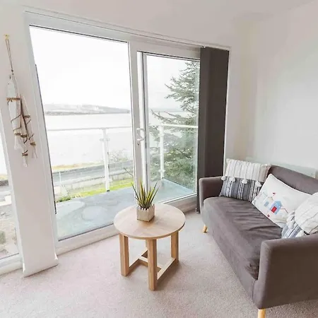 Tatil Evi Watersedge Retreat, Views, Sunsets, Dogs Welcome Sandside (Beetham)