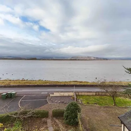 Watersedge Retreat, Views, Sunsets, Dogs Welcome *